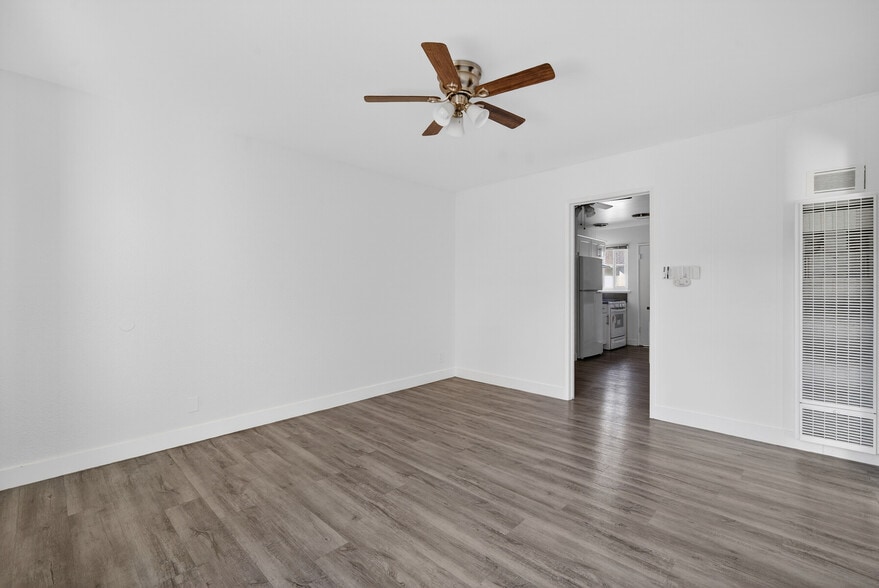 Building Photo - 2100 W Ball Rd