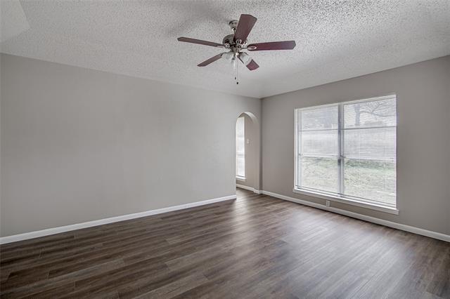 Building Photo - 4801 Winesanker Way