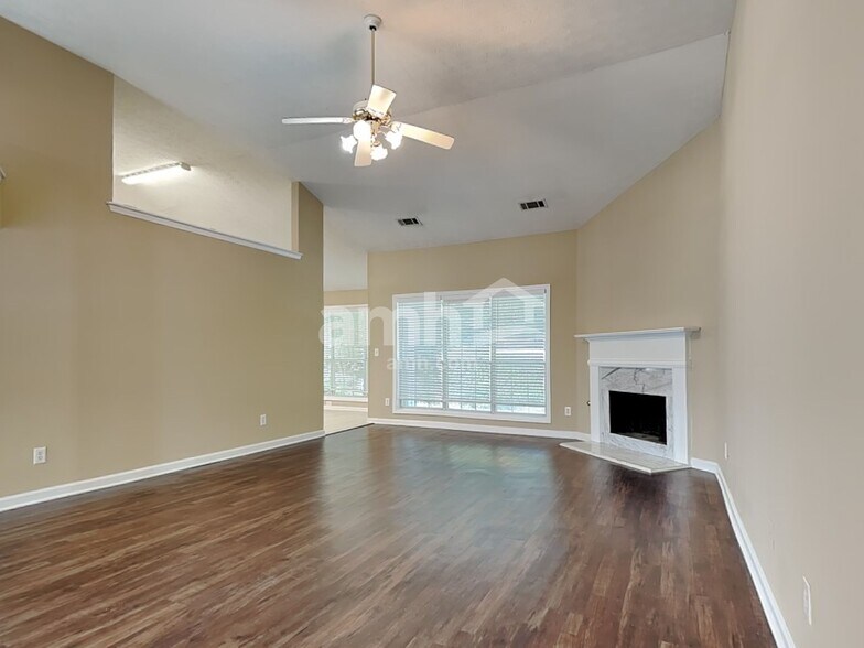 Building Photo - 2128 Galleon Way