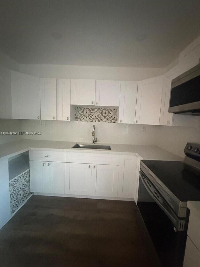 Building Photo - 1235 Coral Wy