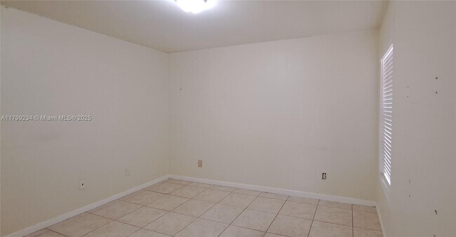 Building Photo - 15320 SW 106th Terrace