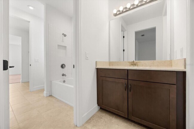 Building Photo - 3419 Bella Vista Ct