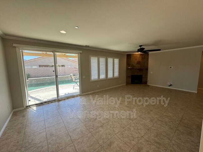 Building Photo - 74049 Kingston Ct W