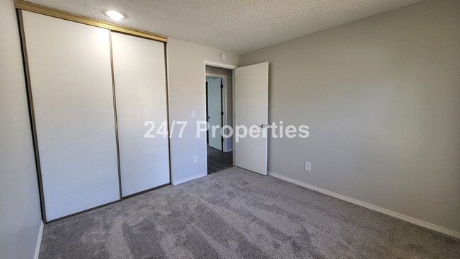 Building Photo - New Everything! - Beautiful Ranch Home in ...