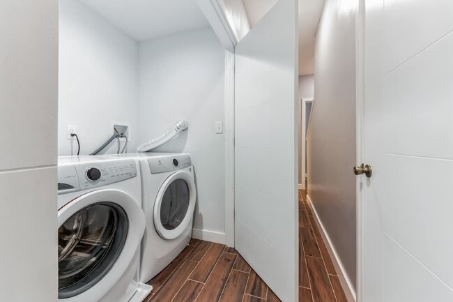 Building Photo - 2110 N 7th St