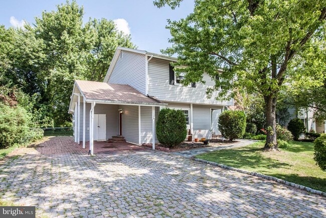 Building Photo - 10108 Quayle Ct