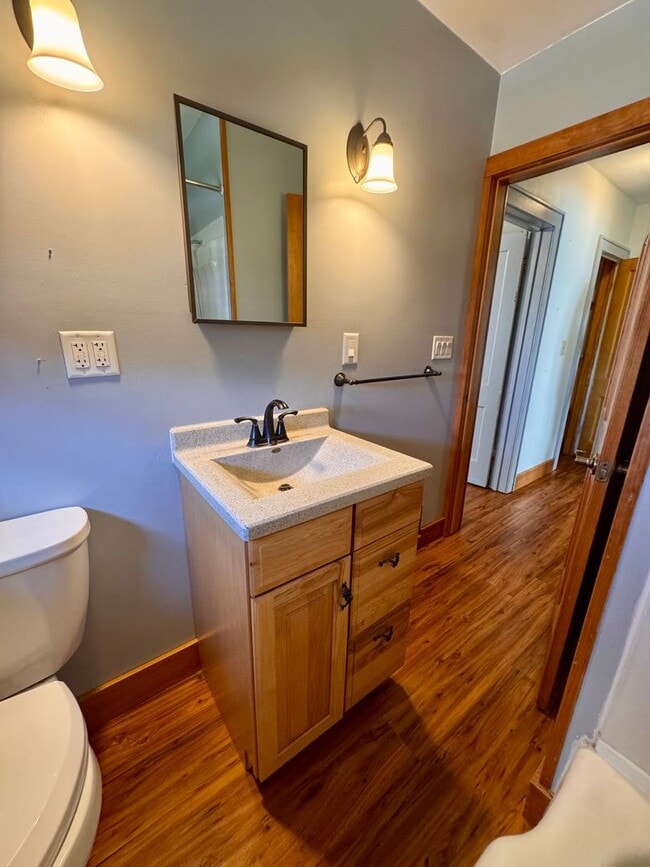 Building Photo - Single Family Home in Edgerton, WI
