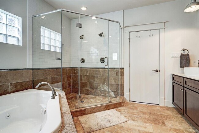 Building Photo - Introducing a remarkable property with a r...