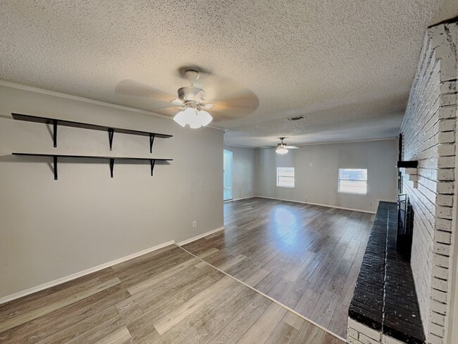 Building Photo - Private Backyard Oasis with Pool in the Heart of Saginaw!