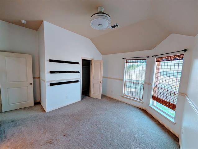 Building Photo - 15702 Crown Cove Ln