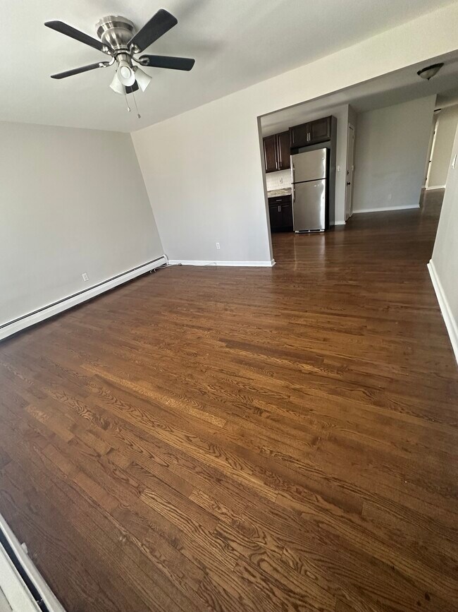 Building Photo - 64 40th St