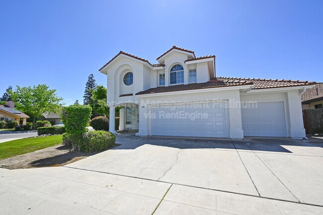 Building Photo - 2233 E Christopher Dr
