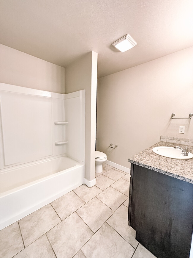 Building Photo - 9208 Ratliff Rdg