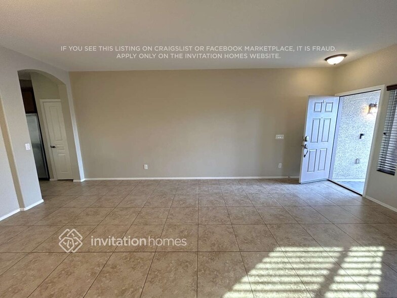 Building Photo - 11737 W Madison St