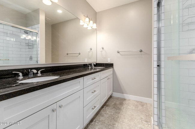 Building Photo - 11410 N 50th Ln