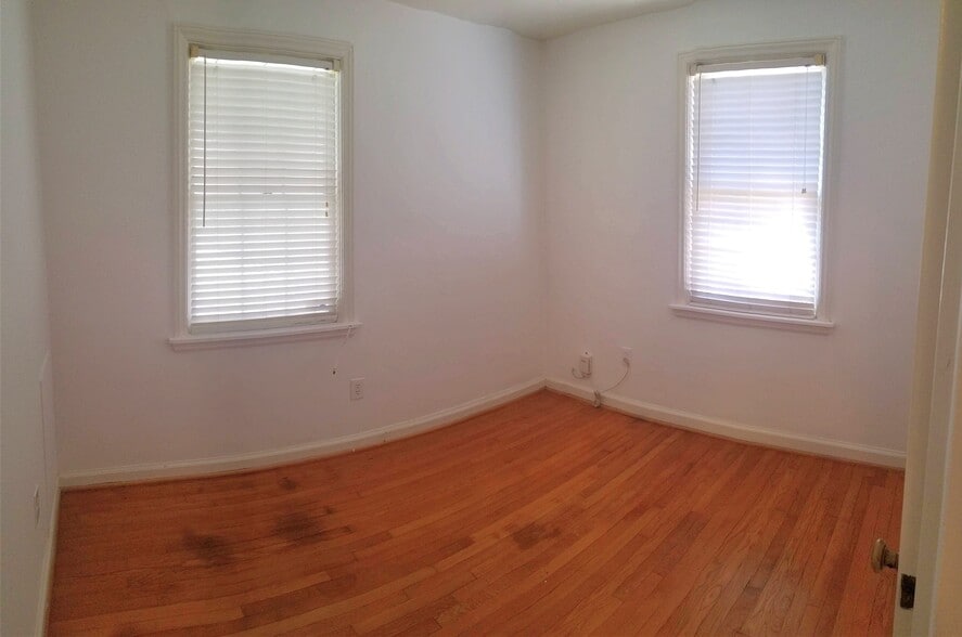 Downstairs Bedroom B - 1921 Wilmington Ave