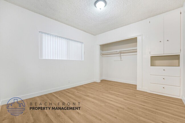 Building Photo - 6352 Cedar Street