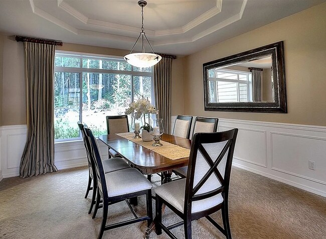 Building Photo - Spacious Living in a Gated Gig Harbor Community