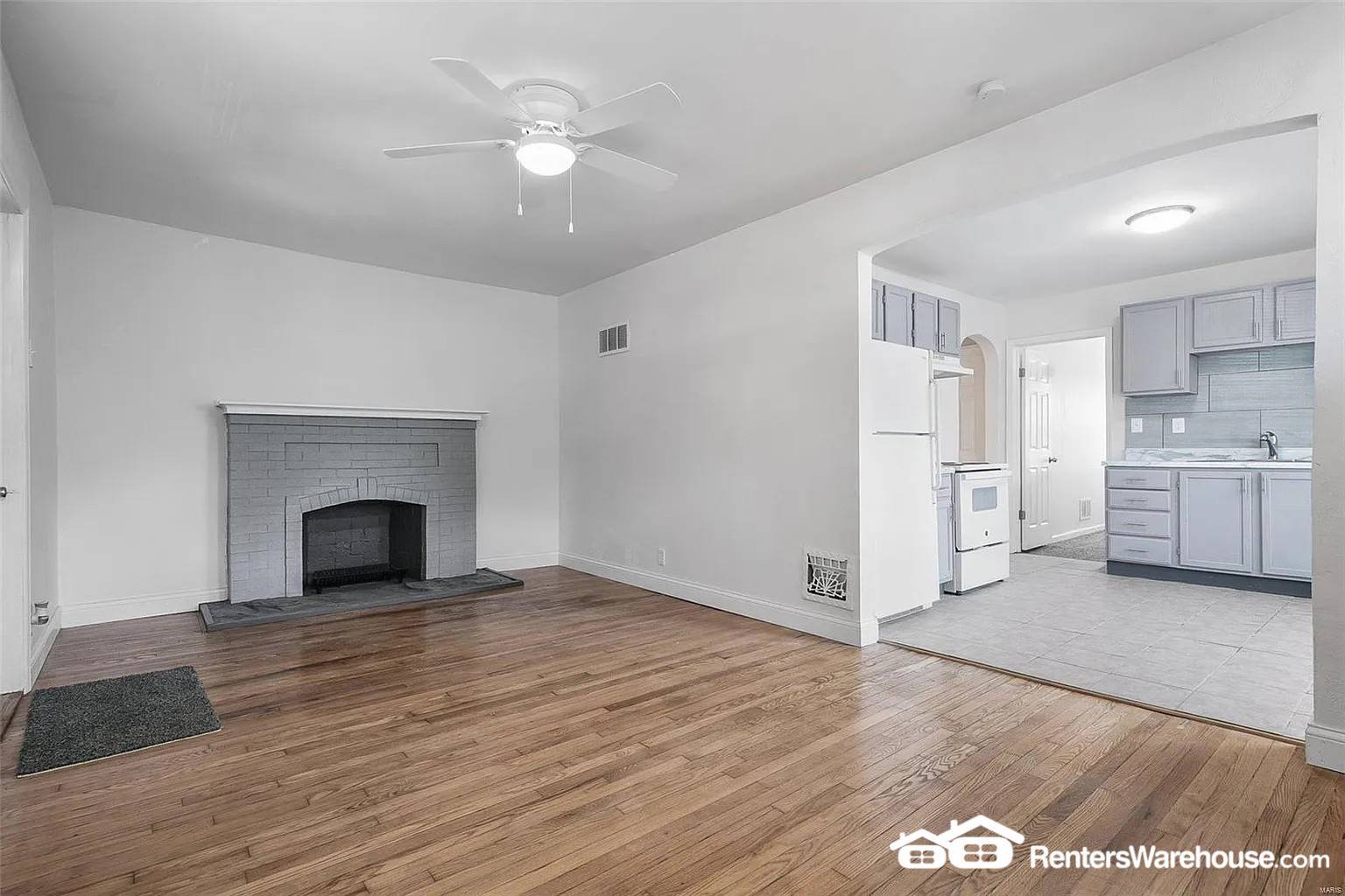 Building Photo - 2946 Hilleman Ave