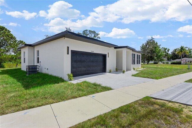 Building Photo - 33320 CR-473