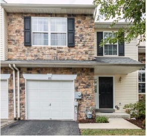 Building Photo - 805 Rosehill Dr