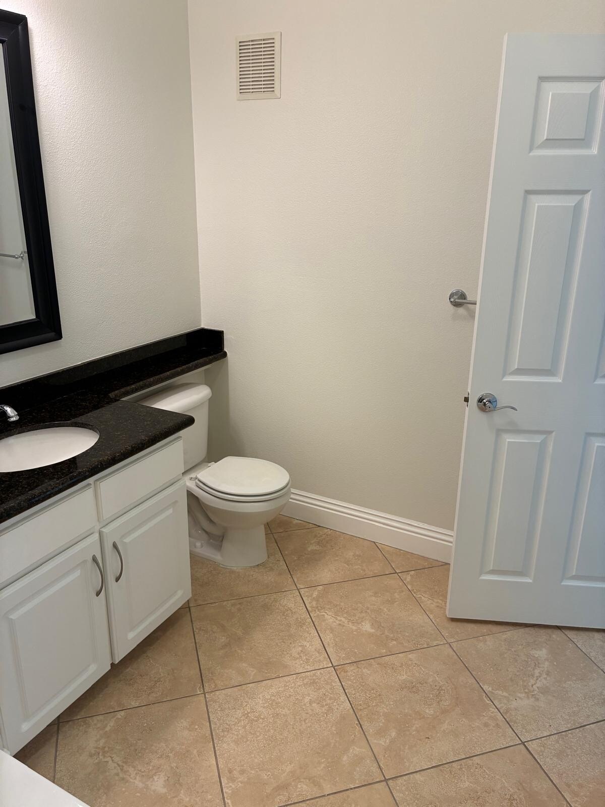 Building Photo - 12368 Carmel Country Rd