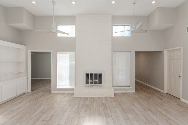 Building Photo - 7838 Duffield Ln