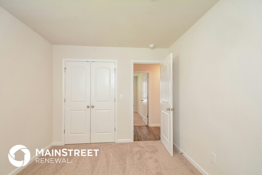 Building Photo - 356 Gourd St