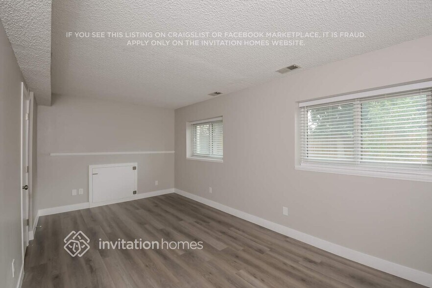 Building Photo - 4615 Ceylon Ct