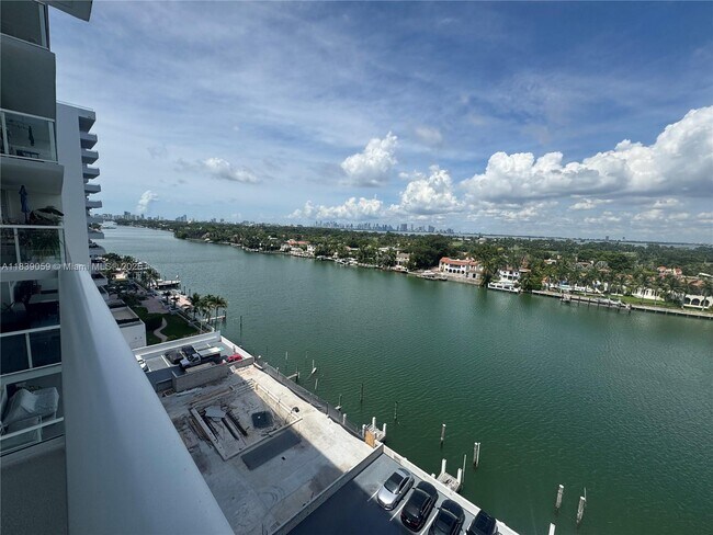 Building Photo - 5750 Collins Ave