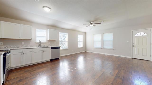 Building Photo - 2104 Daniel St