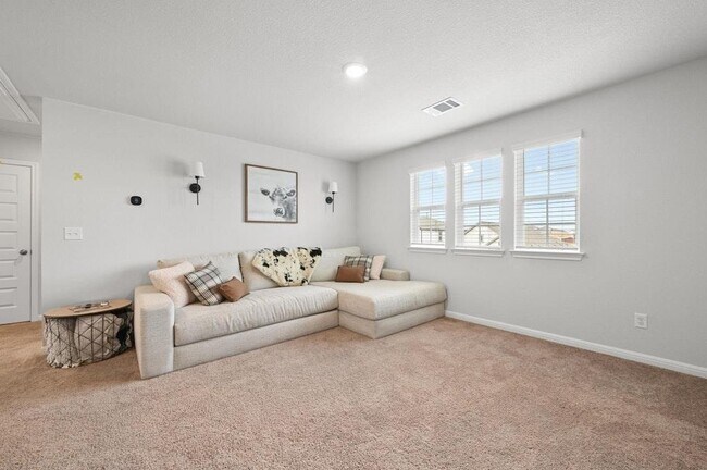 Building Photo - 13309 Silver Blazer Dr