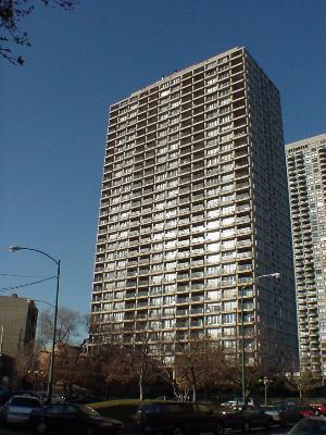 Building Photo - 1960 N Lincoln Park W