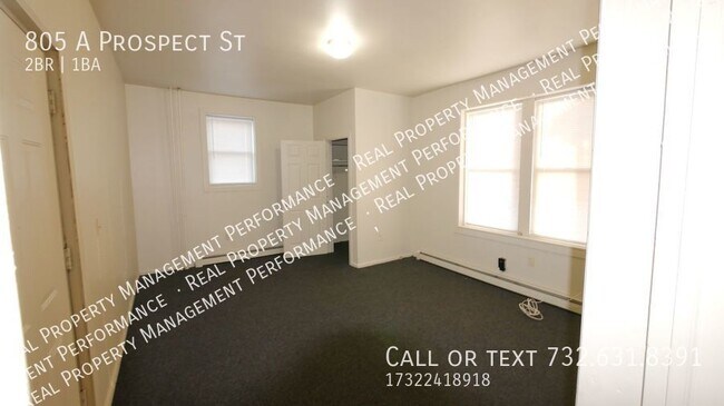 Building Photo - 805 Prospect St