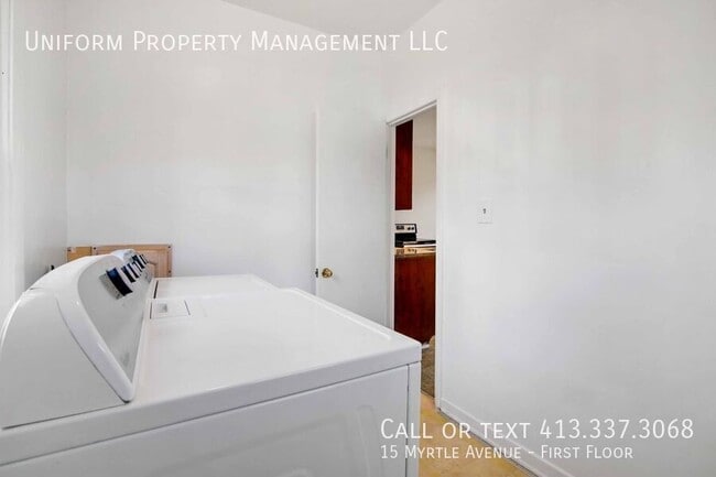 Building Photo - 15 Myrtle Ave