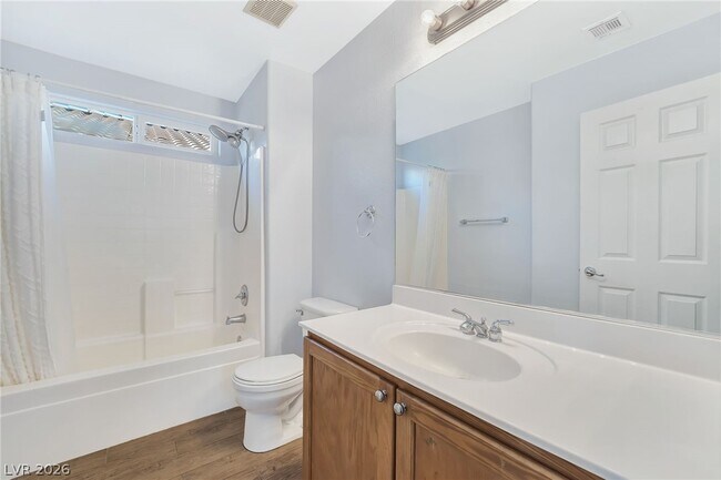 Building Photo - 367 Dogleg Dr