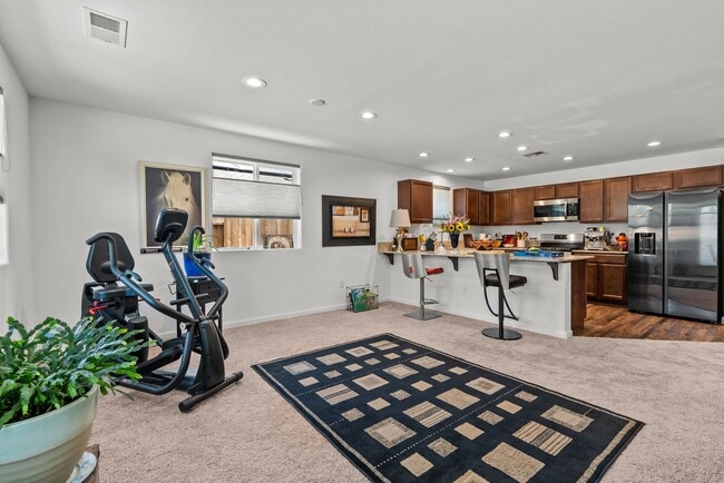 Building Photo - FURNISHED! 3 Bedroom, 2 Bathroom New Home ...