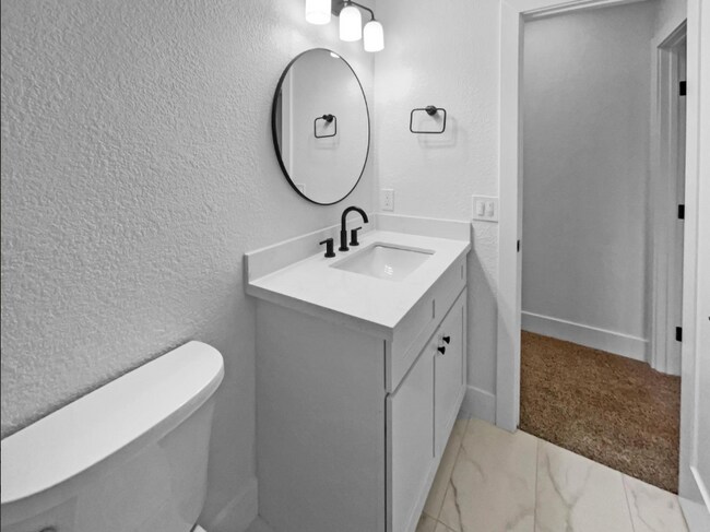 Building Photo - 7952 Summerplace Dr