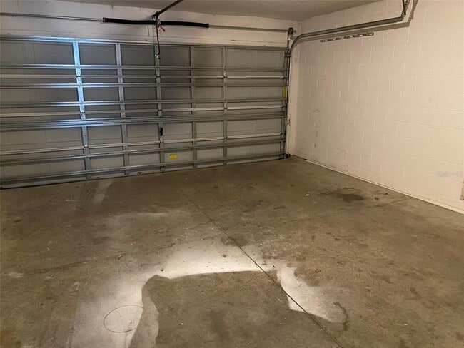 Building Photo - 2210 Nicollett Way