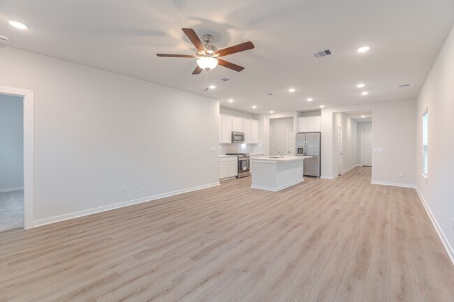 Building Photo - 8570 Blueberry Ash St