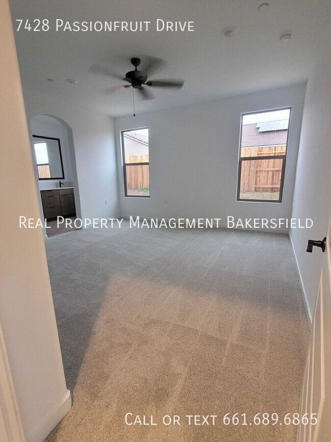 Building Photo - 7428 Passionfruit Dr