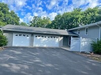 Building Photo - 4225 Lodgepole Dr