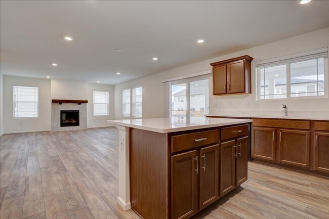 Building Photo - Brand New Home - 3bed/2.5bath, Covered Bac...