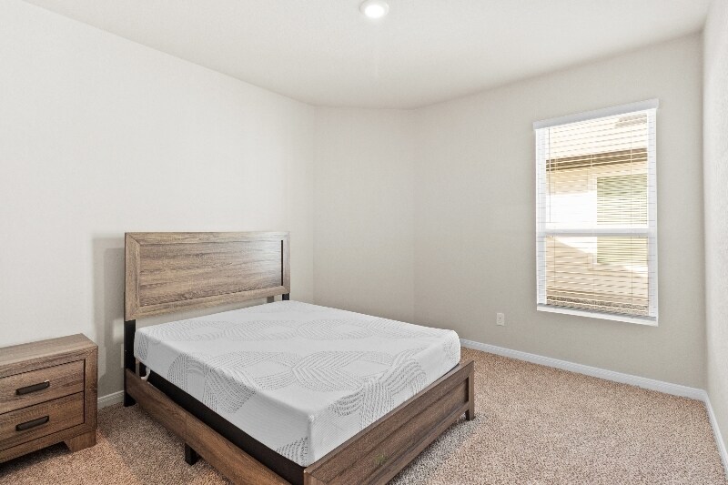 Building Photo - 218 Nespral Dr