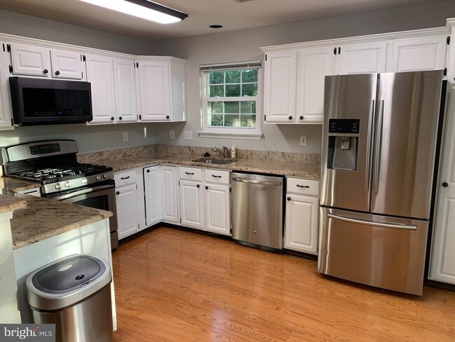 Building Photo - 94 Lemonton Way