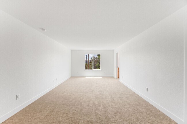 Building Photo - Brand New 3BD, 4BA Half-Duplex in Villa Park with Back Yard