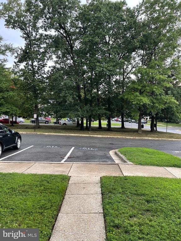 Building Photo - 2420 Rosecroft Ct