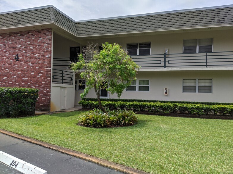 Building Photo - 1900 S Kanner Hwy