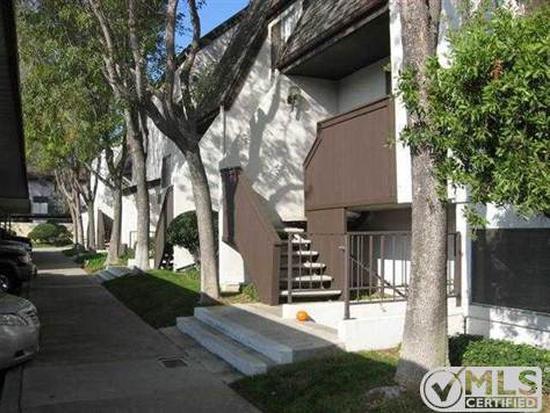 View of front - 8085 Caminito de Pizza