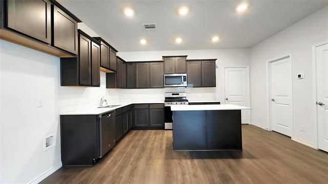 Building Photo - 2140 Steer Creek Pl